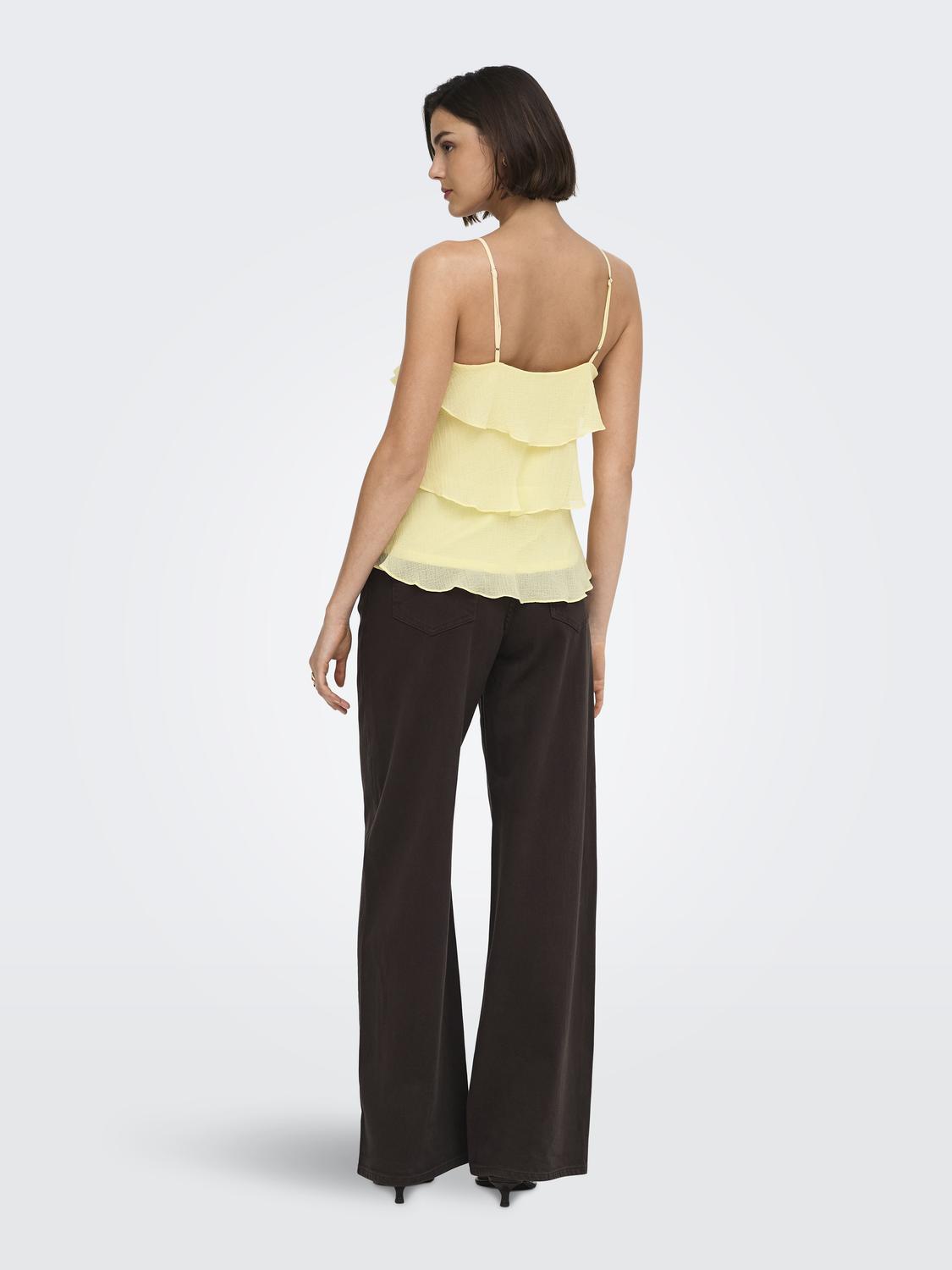 model_shot-back